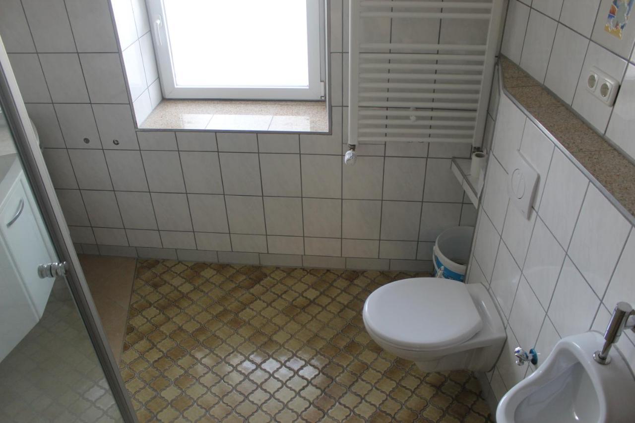 Haus Zum Grunen Baum Schollbrunn Buitenkant foto